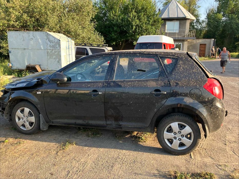 Kia CEED 1.6 crdi Дизель!