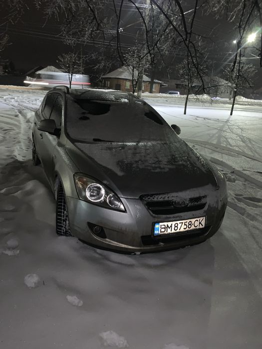 Кіа сід универсал чистий бензин