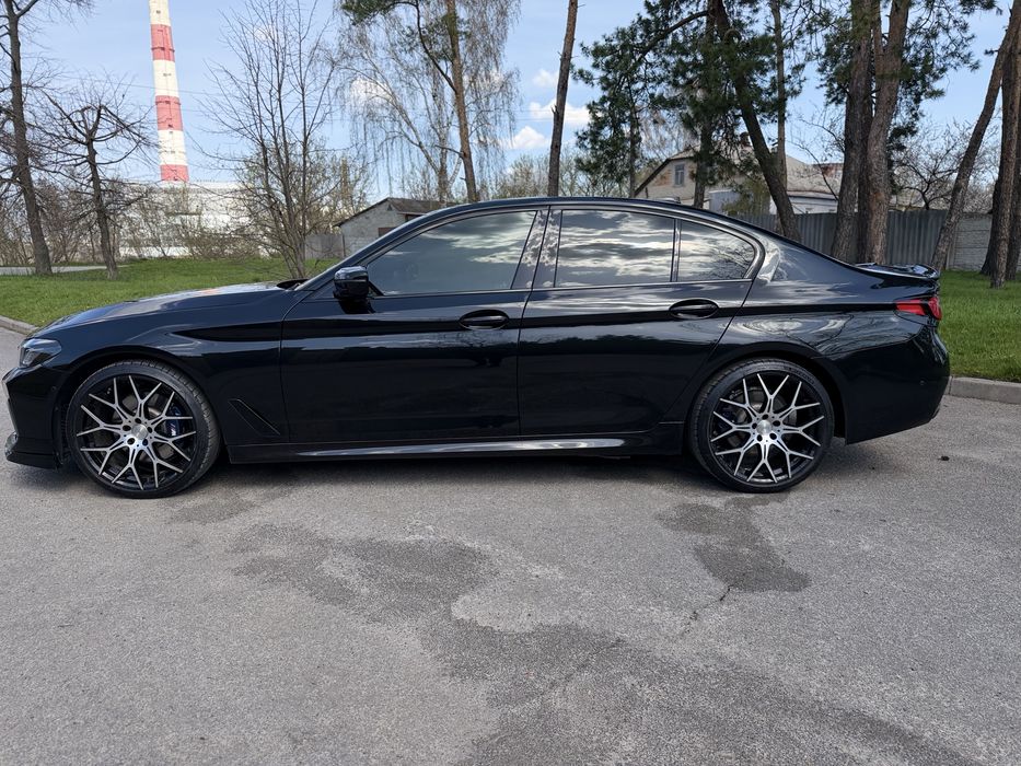 BMW G30 530i Luxary Line