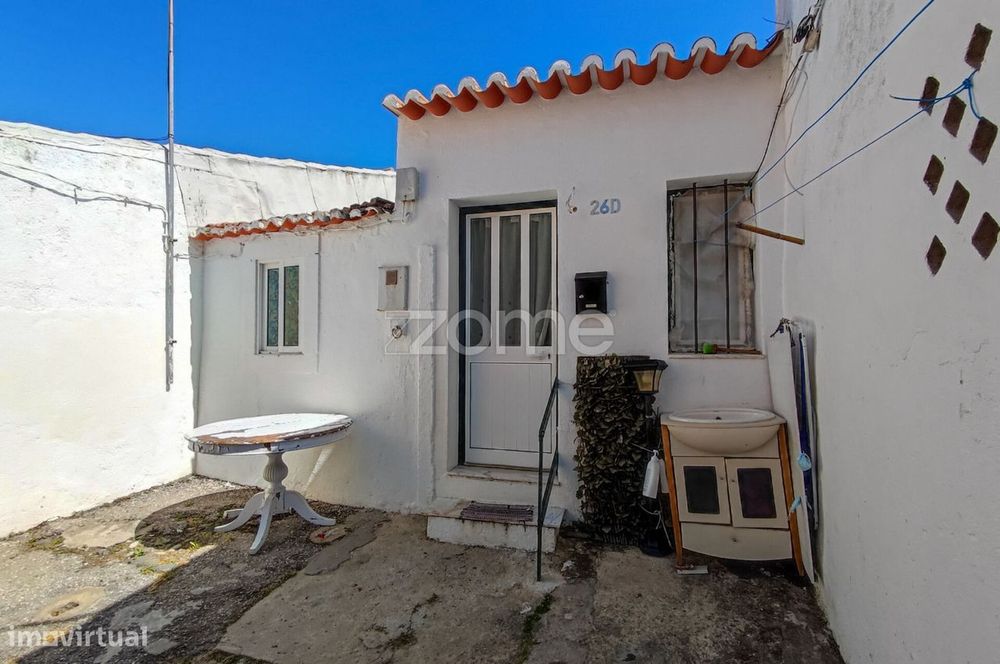 Conjunto para investimento em Loures
