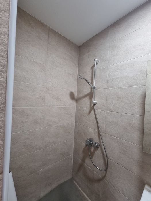 Продам комерцію з окремим входом Фасад