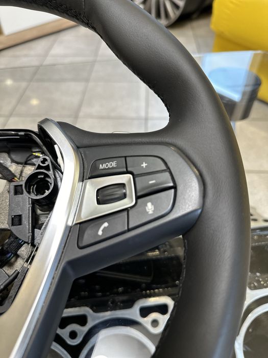 Руль с подогревом и лепестками на BMW X3 G-01 2018 год