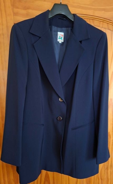 garsonka ciemny granat używana