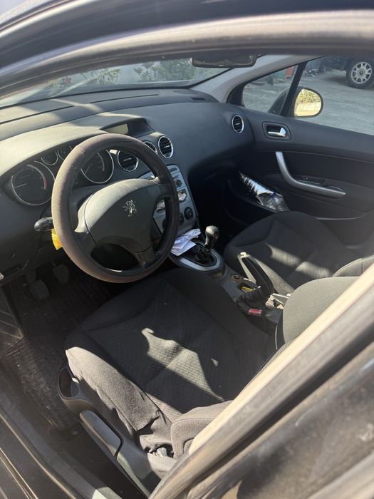Peugeot 308 SW usado — photo 5