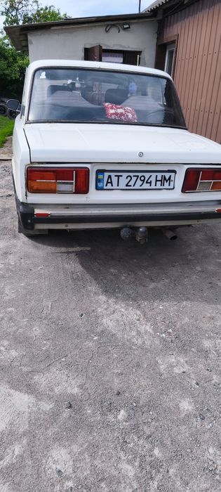 Продам ваз 2105.