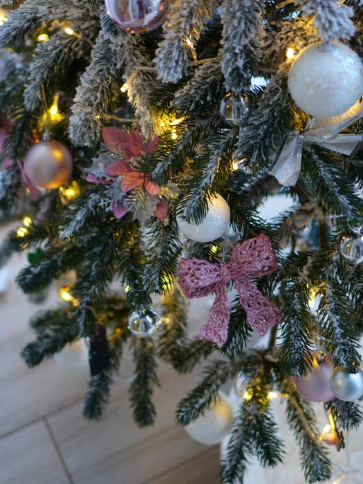 Штучна ялинка засніжена