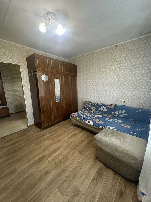 Пропонується до продажу кімната в гуртожитку в районі Загот Зерно.