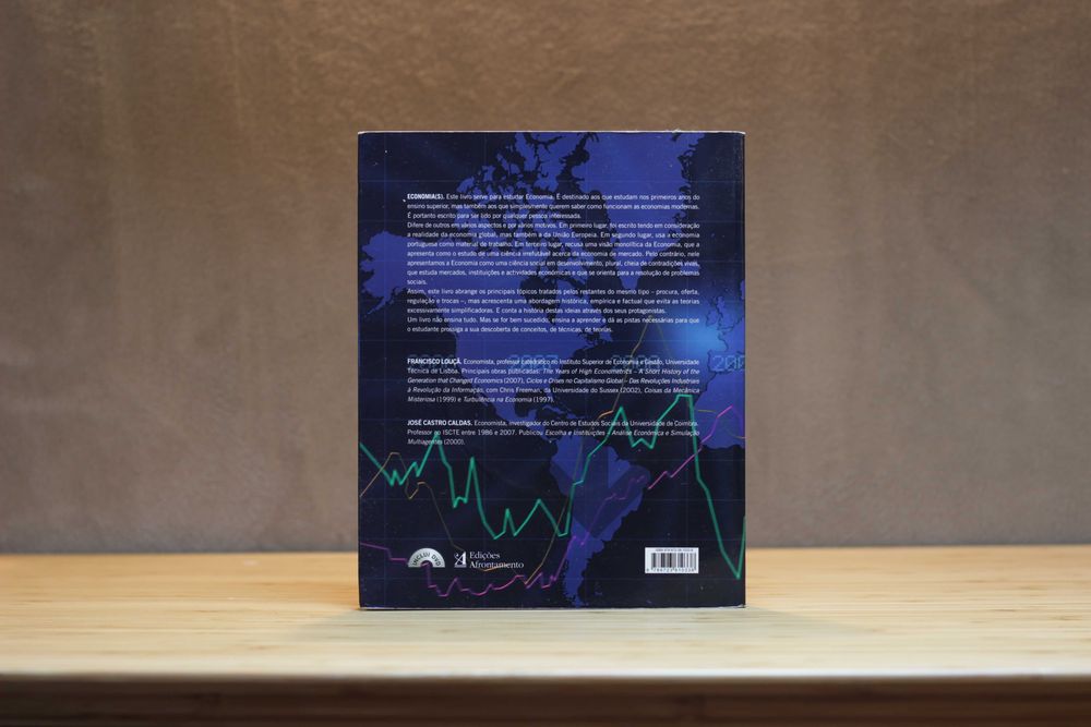 ECONOMIA(S) (livro em português)