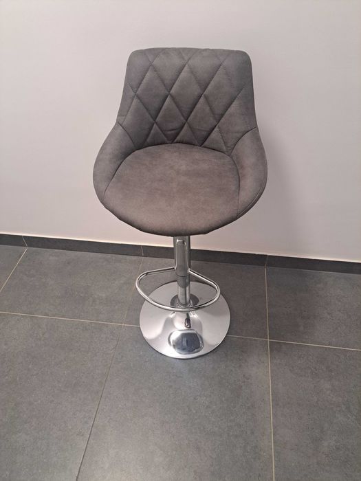 Cena za 2 Hokery bardzo wygodne regulowane góra dół