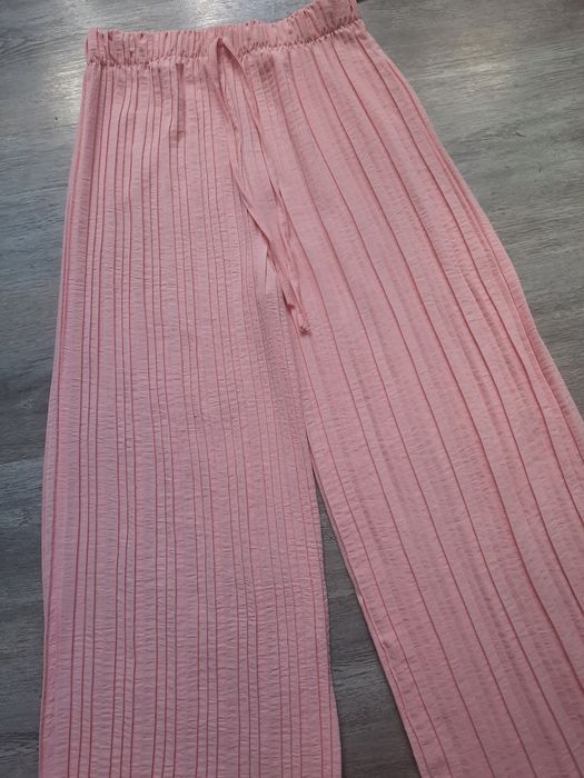 Piękne eleganckie pudrowy róż plisowanych spodni uni.M/4XL