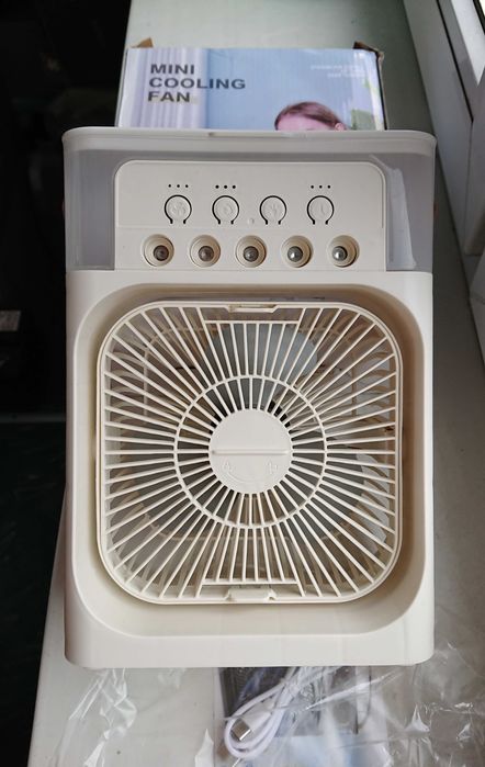 Вентилятор - увлажнитель, поворотный, холодный кондиционер, подсветка