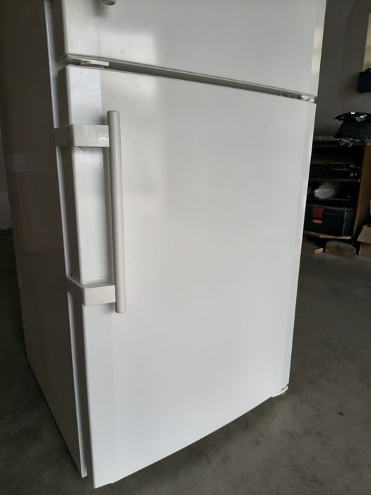 Холодильник Liebherr