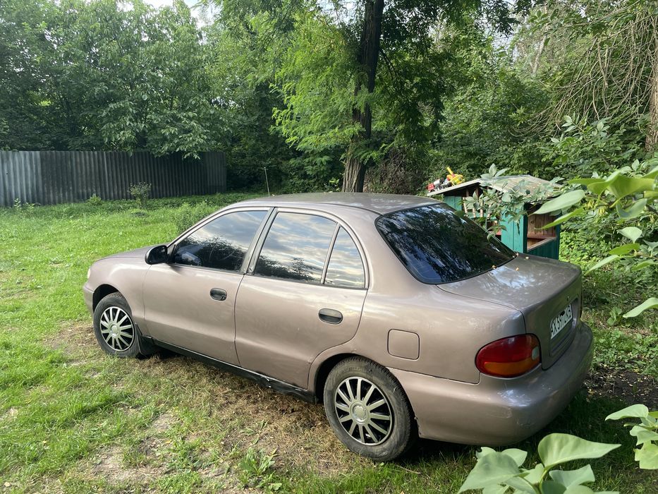 Продам хюндай  акцент