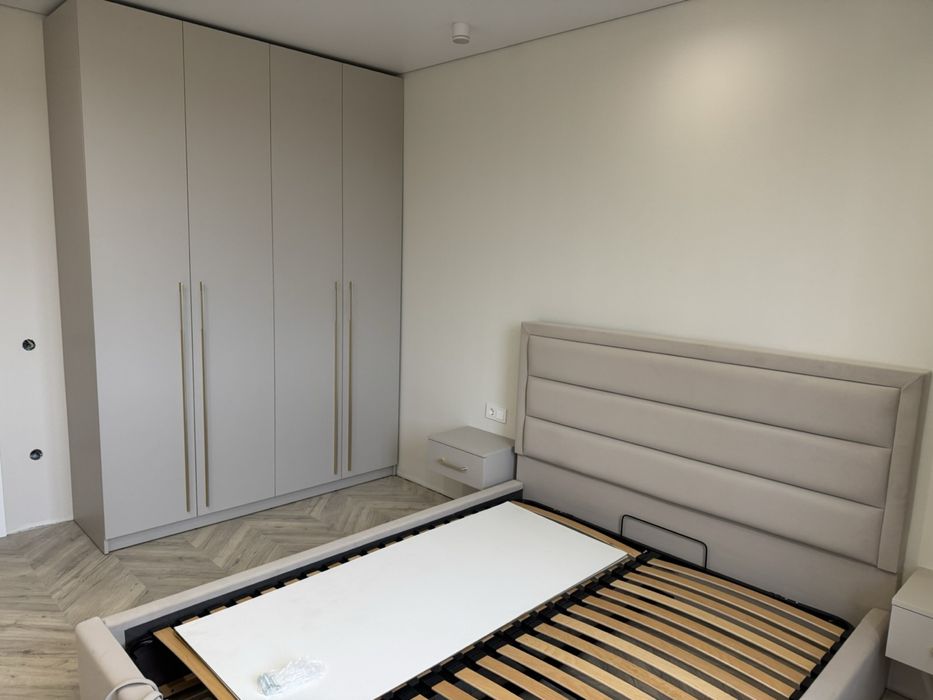 Продається 1,5 кімнатна квартира з виглядом на Парк Боздош