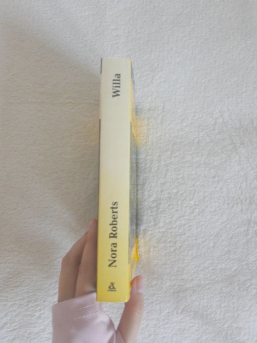 Książka Willa, autor Nora Roberts,stan dobry