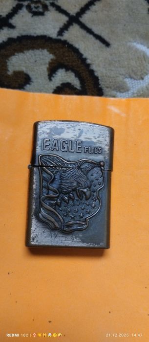 Зажигалка бензиновая