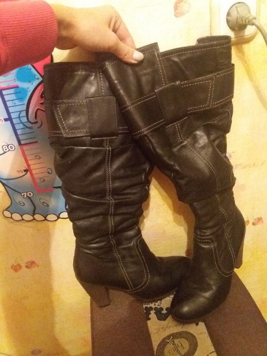 Шкіряні сапожки на овчині