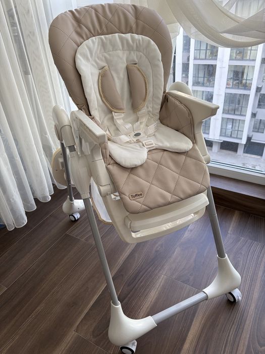 Стільчик для годування Carrello Toffee Beige Детский стульчик карело