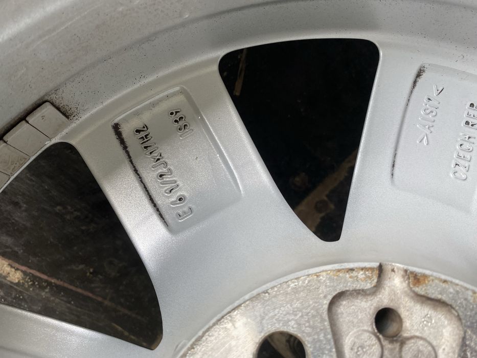 Alufelgi z oponami 205/60 R17 Mini Cooper JCW F60 Countryman 5x112