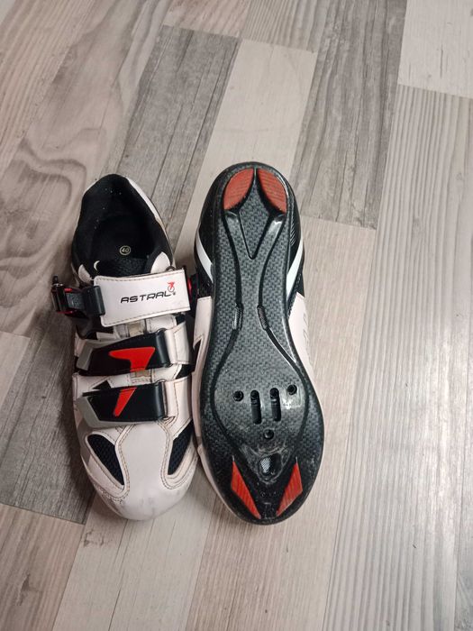 Buty rowerowe ASTRAL
