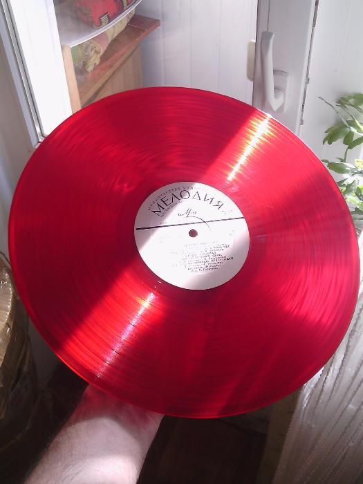 Продам ЦВЕТНЫЕ виниловые пластинки! Цветной винил для декора 30см.