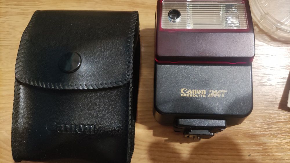 Máquina Fotográfica Canon T70 Completa