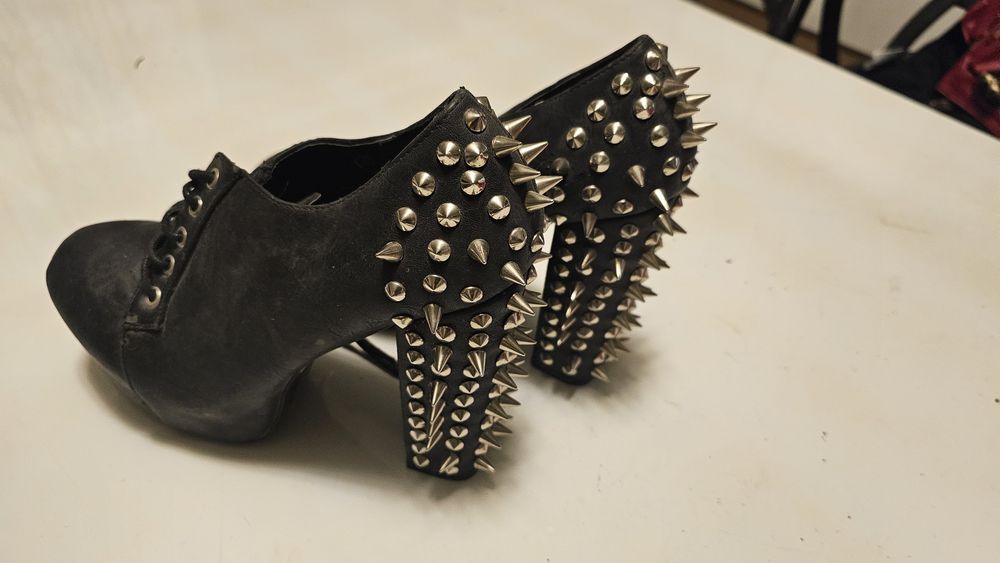 #Super buty damskie czarne ekstrawaganckie 40
