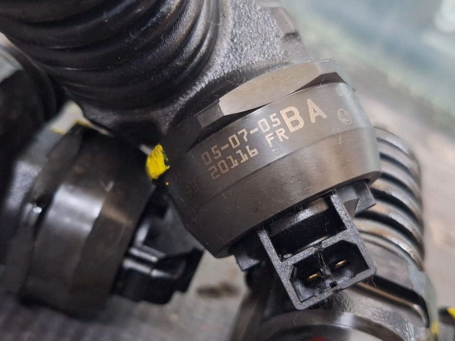 Injetores usados VW AUDI 1.9 TDI 105CV BKC BXE BOSCH 0414720215 BA