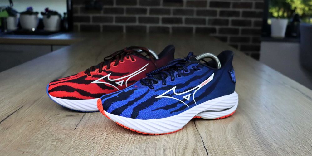 Mizuno Wave Rider 28 męskie biegowe 41 ( 26,5 cm)