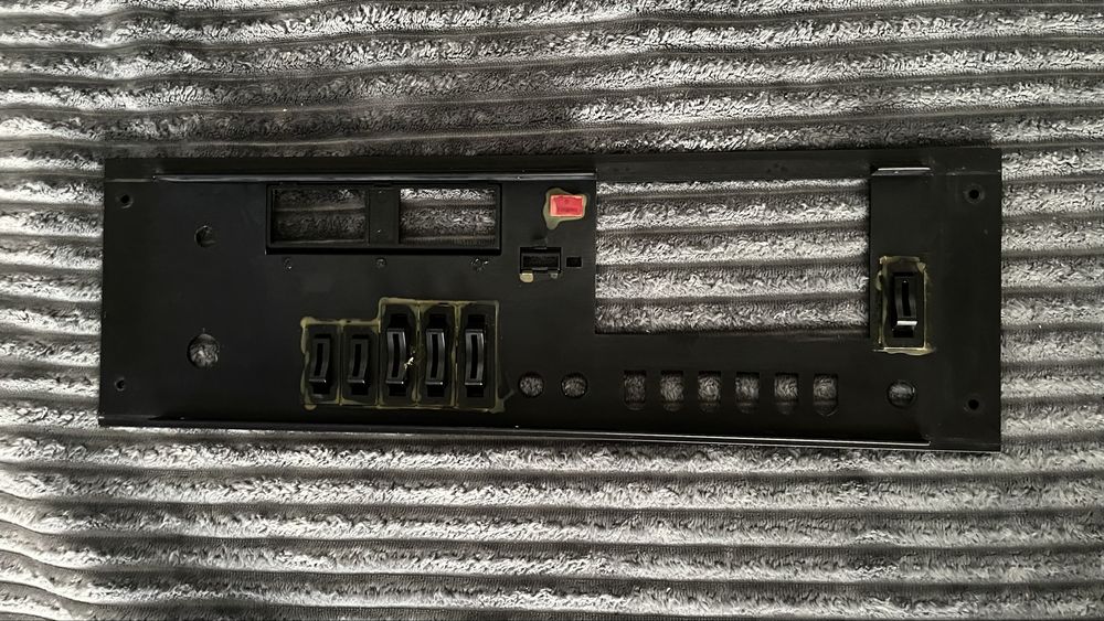 Front Panel Saba CS 2000