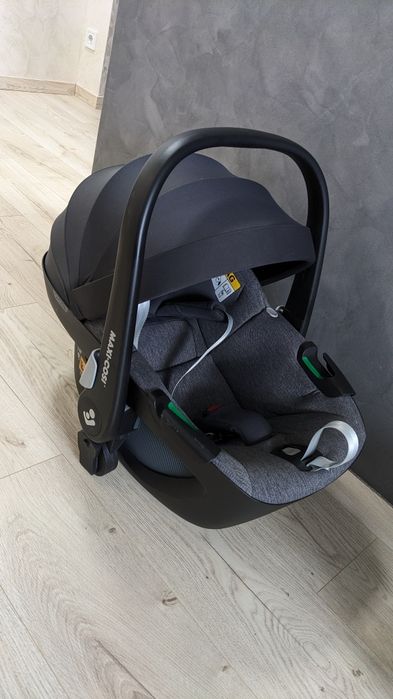 Автокресло от 0 до 15 c адаптерами! Maxi-Cosi Pebble 360.