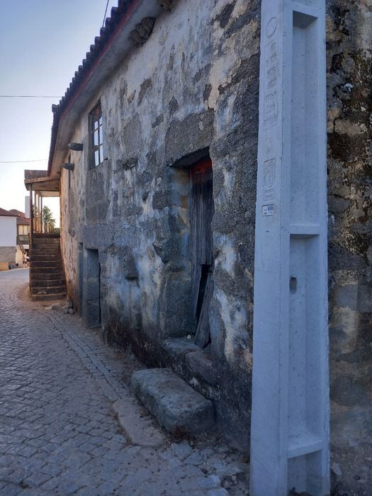 Casa antiga para recuperar
