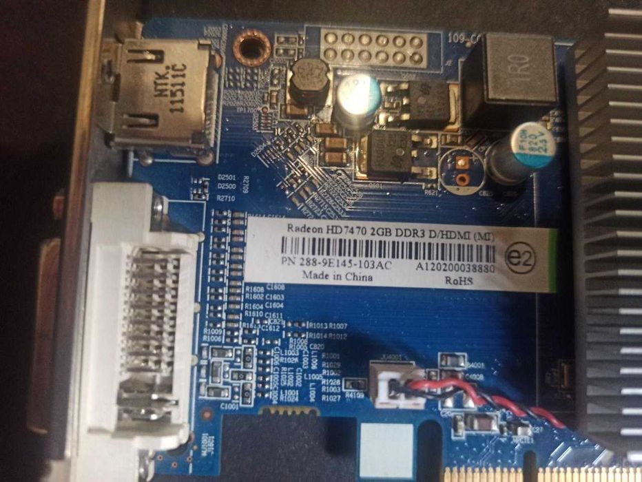 Видеокарты Radeon HD7470 2Gb Gigabyte GeForce 8600 GT Inno3D FX5200