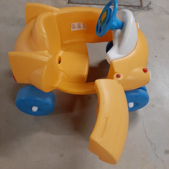 Car It's Magical425335103119708161