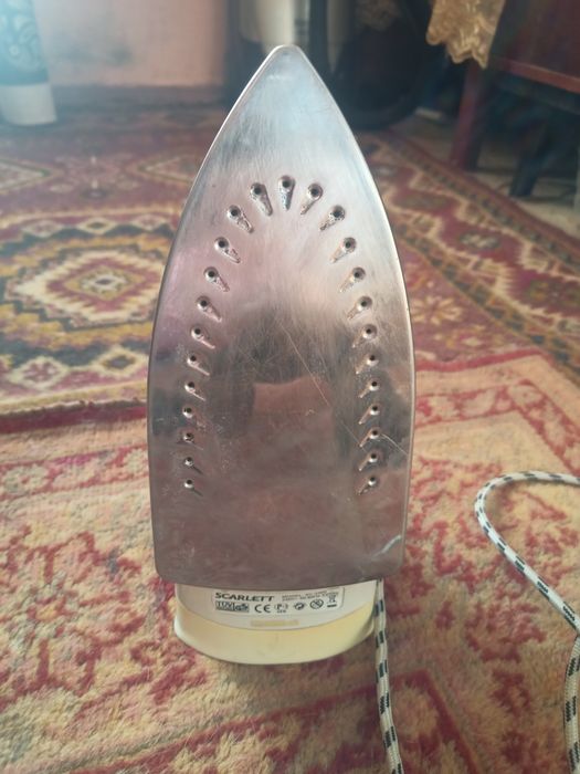 Продам дві праски робочі