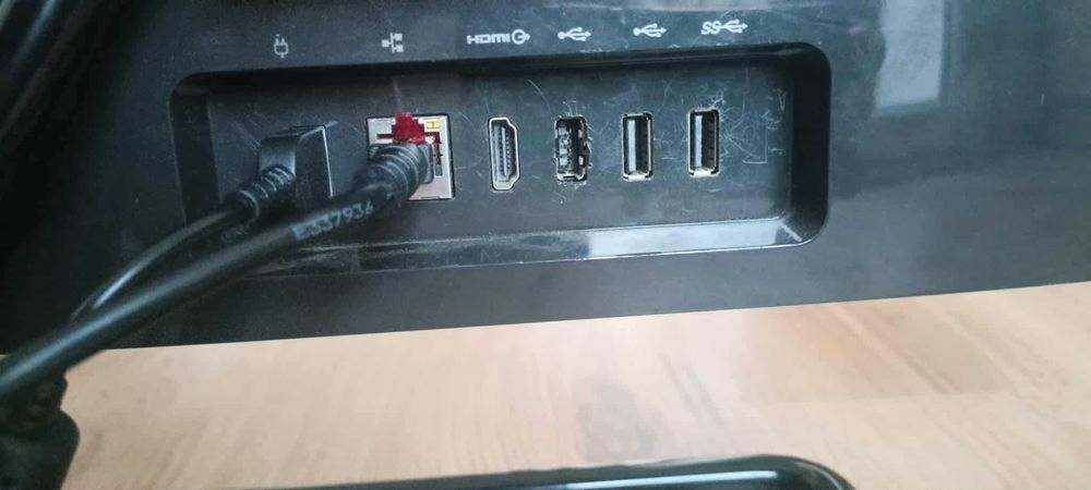 Komputer stacjonarny AiO Lenovo A340-22AST