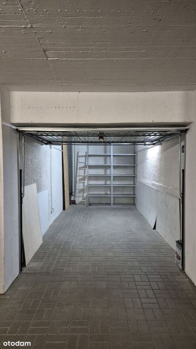 Garaż 17 m2 z antresolą 7 m2 | 5m wysokości | Lublin, Kryształowa 13