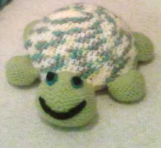 TARTARUGA amiga do ambiente, feita à mão em crochet - ECO-FRIENDLY TURTLE, handmade in crochet