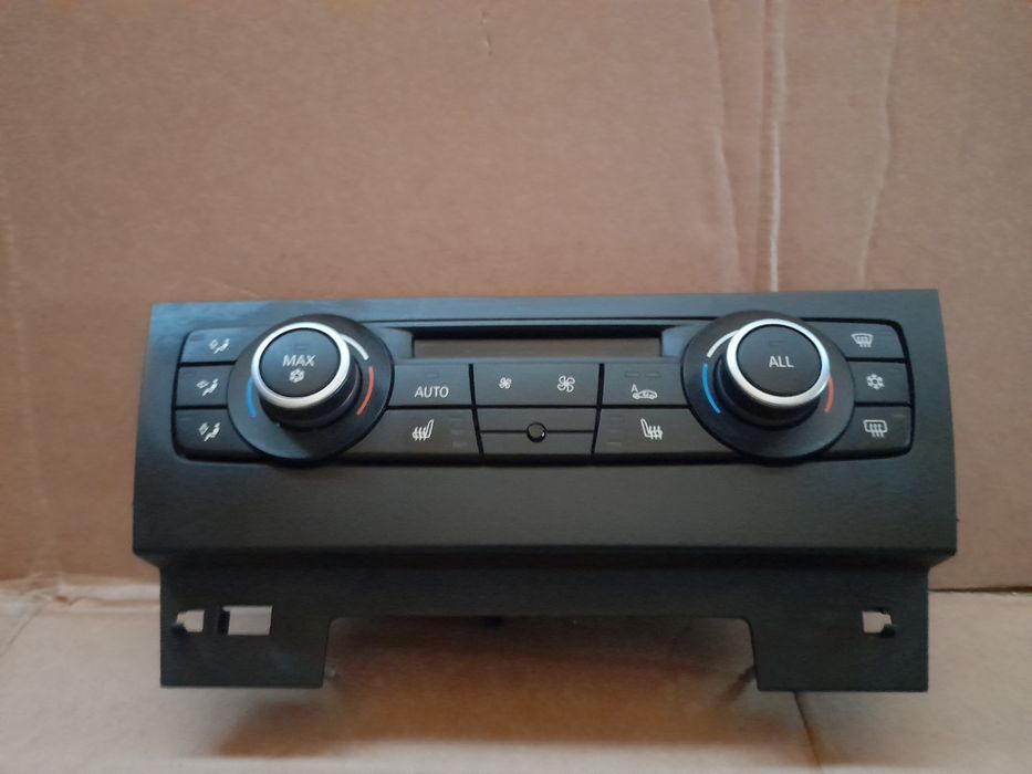 Bmw x1 e84 Panel klimatyzacji.