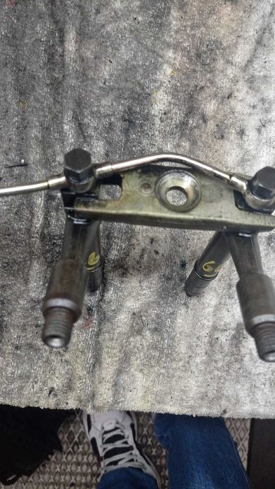 Injetor Opel corsa C  1.7 DTI 75CV    ref: T J B B 0 1 9 0 1 D