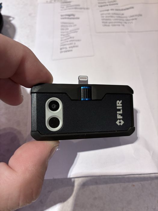 Kamera termowizyjna FLIR ONE PRO LT