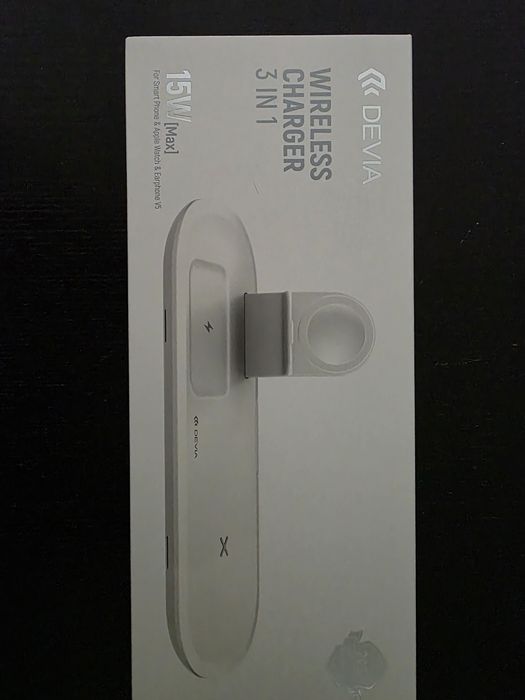 Carregador Wirelless triplo Devia,  iPhone,  Apple Watch,  Airpods