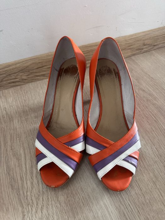 Pomaranczowe buty 37 na obcasie szpilki sandalki