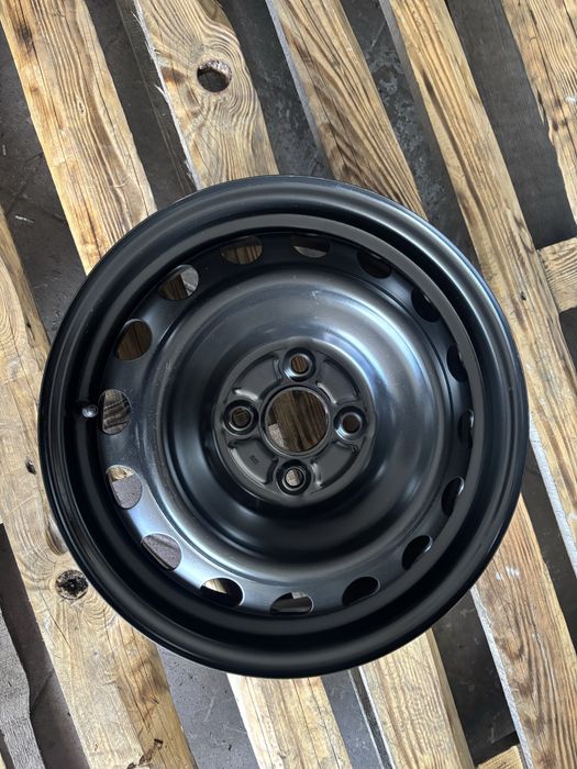 Felga stalowa 15” 4x100 Toyota