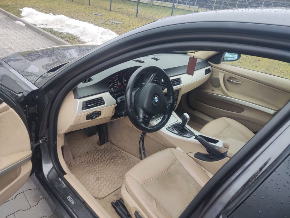 Sprzedam Bmw e91 2.0D