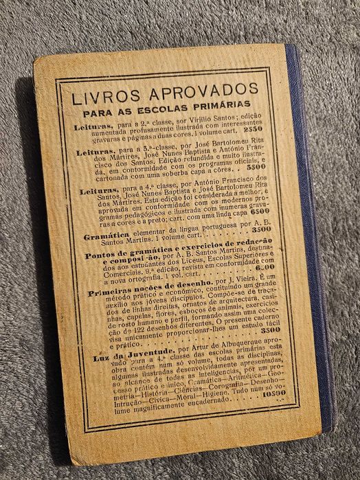 Pontos de gramática portuguesa e exercícios de redacção e composição