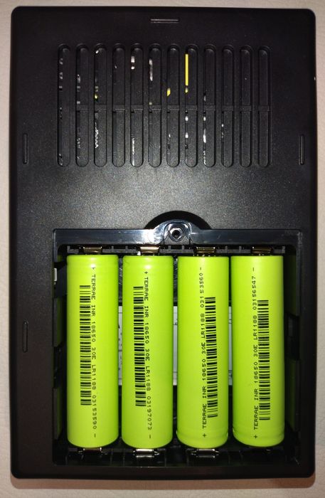 УПС міні UPS ДБЖ 12400 мАг DC1018L ББЖ для роутера, оптики В НАЯВНОСТІ