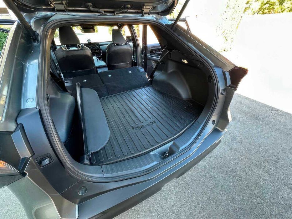 Toyota BZ4X      2023