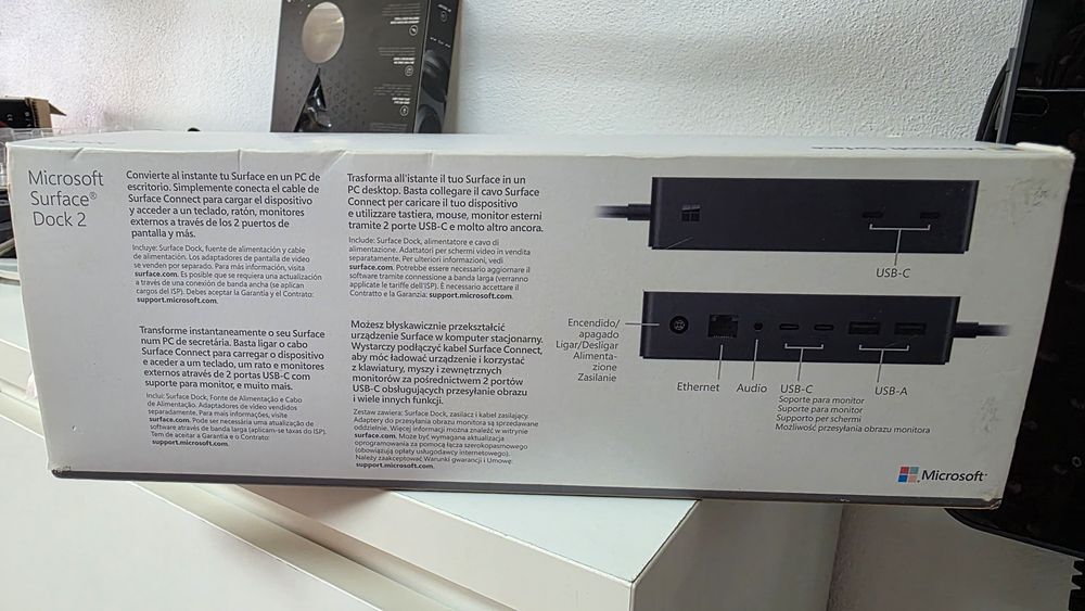 Microsoft Surface Dock 2