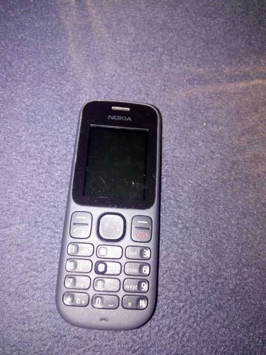 Nokia mobile phone in excellent condition64170789898113120
